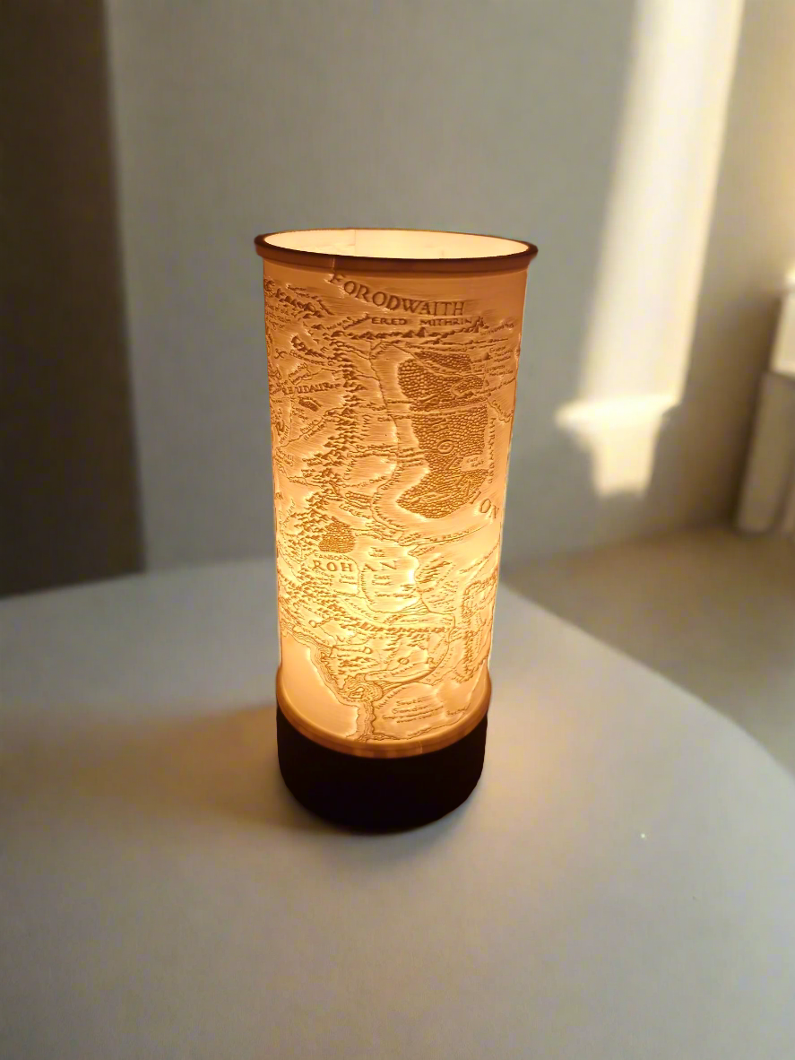 Middle Earth Radiance Desk Lamp