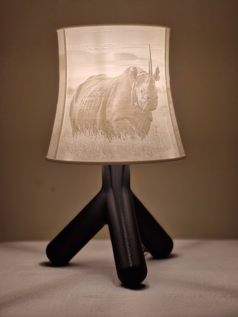SavannaGlow Table Lamp
