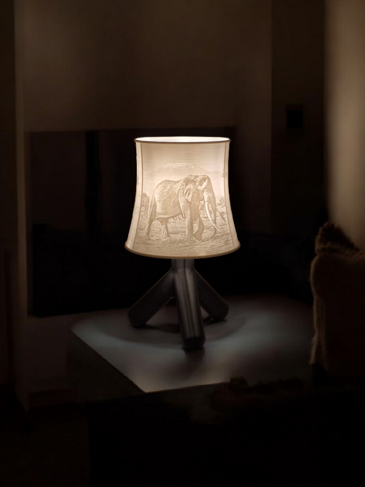 SavannaGlow Table Lamp