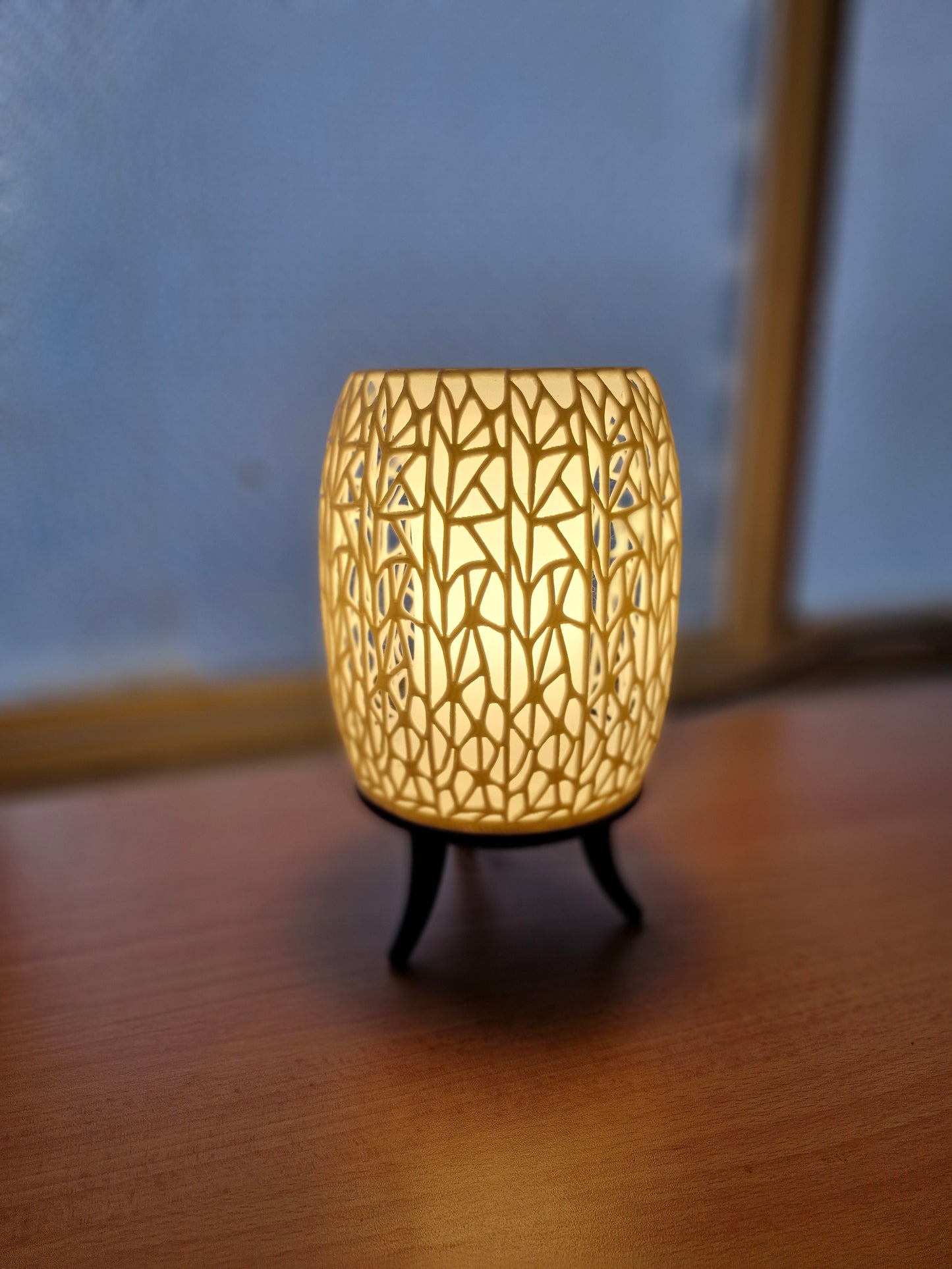 Mtandao Table Lamp